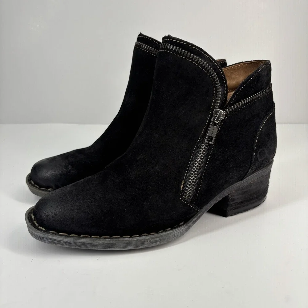 Born Malta Women's US 6.5M Black Distressed Suede Leather Zip Moto Bootie Casual
